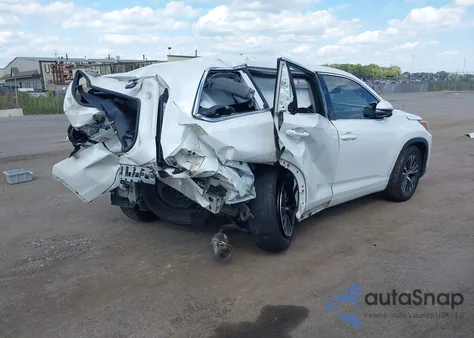 2018 Toyota Highlander Le from USA, damaged, VIN 5TDZARFH4JS039310